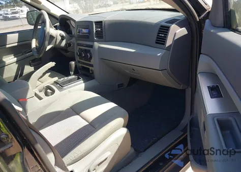 2007 Jeep Grand Cherokee Laredo z USA, uszkodzony, nr VIN 1J8HS48N27C607989